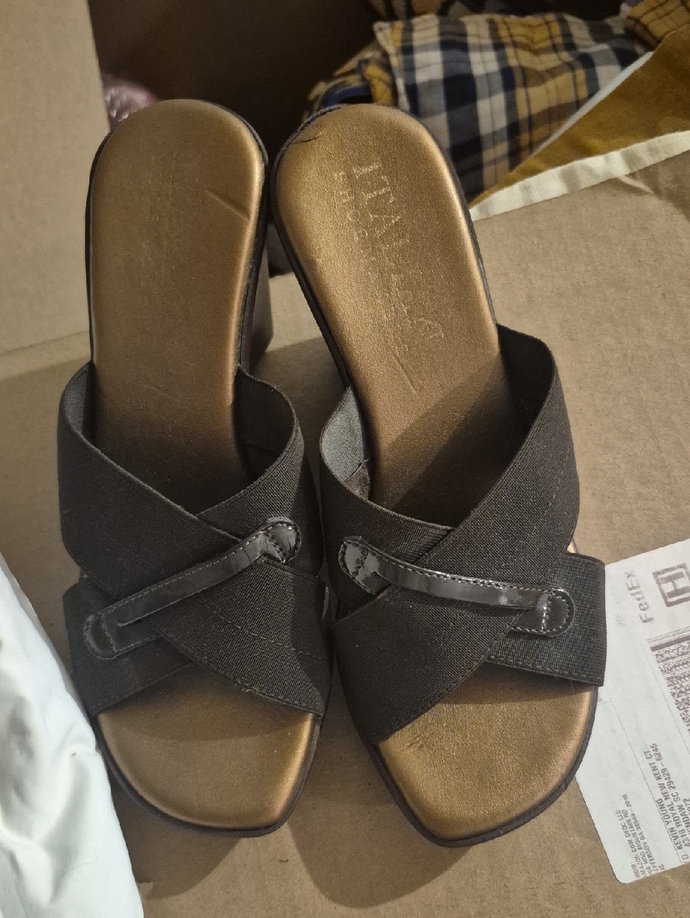 Italian Shoemakers Black Cross-Strap Slip-On Mules
